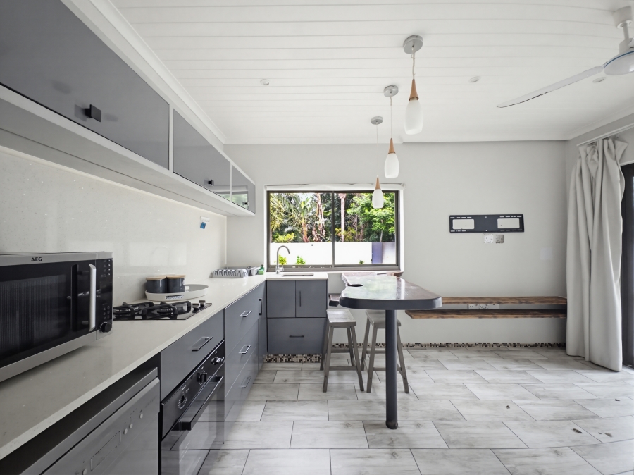 7 Bedroom Property for Sale in Ballito Central KwaZulu-Natal