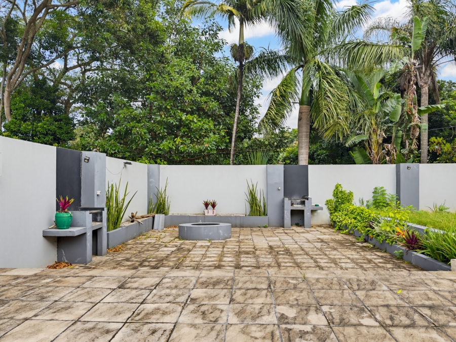 7 Bedroom Property for Sale in Ballito Central KwaZulu-Natal