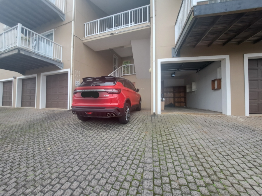 To Let 2 Bedroom Property for Rent in Fields Hill KwaZulu-Natal