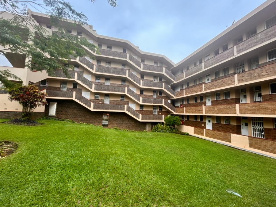 2 Bedroom Property for Sale in Empangeni Central KwaZulu-Natal