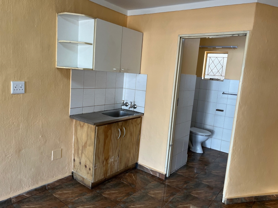 1 Bedroom Property for Sale in Scottsville KwaZulu-Natal