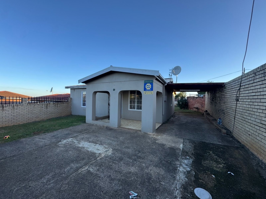 To Let 2 Bedroom Property for Rent in Northdale KwaZulu-Natal