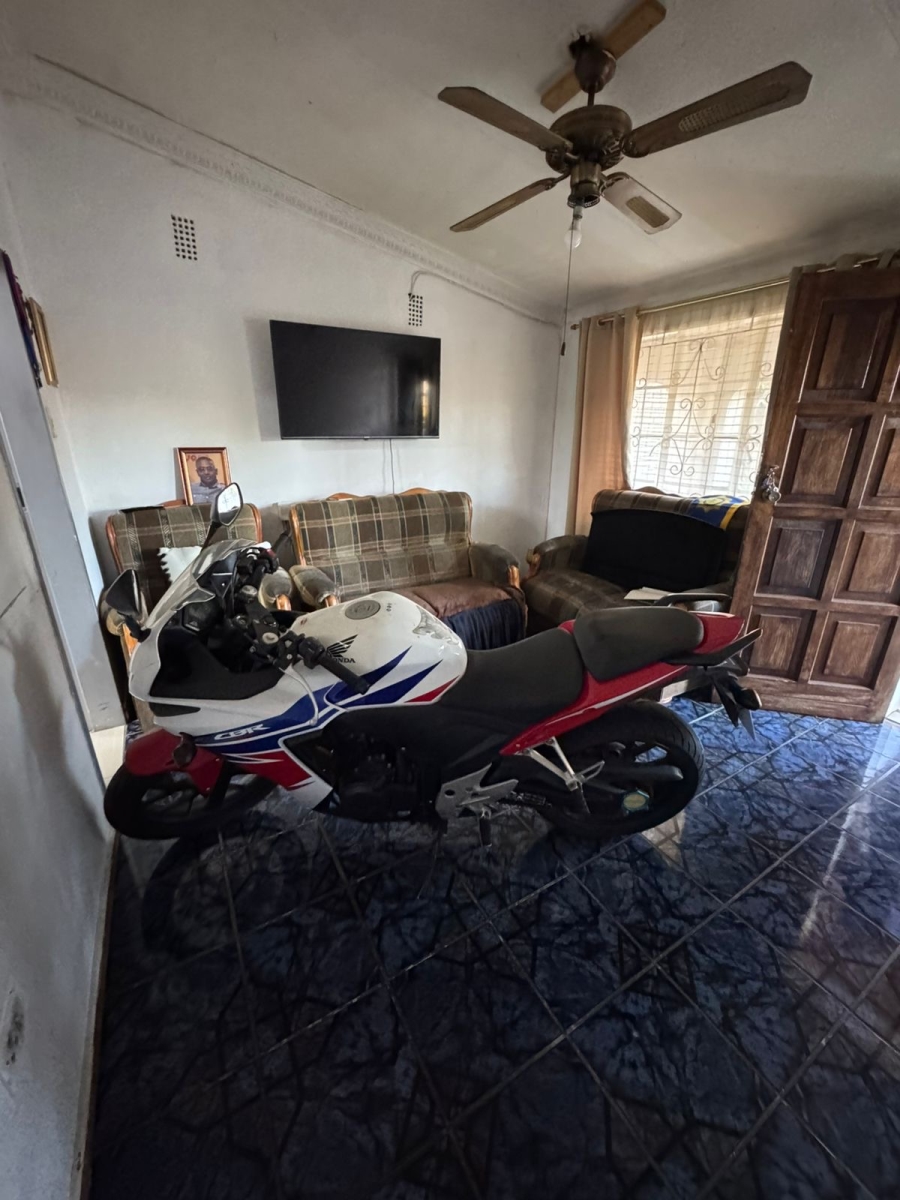 To Let 2 Bedroom Property for Rent in Northdale KwaZulu-Natal