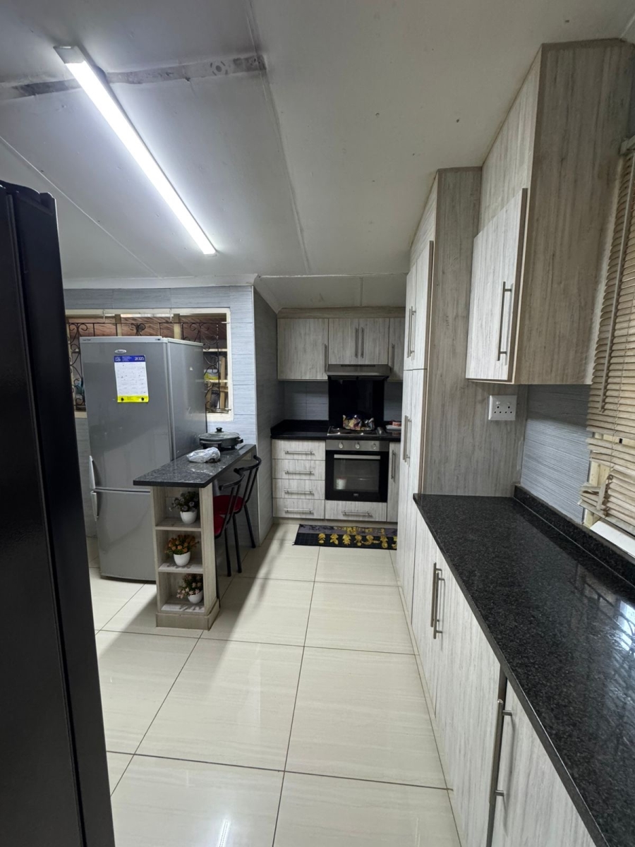 To Let 2 Bedroom Property for Rent in Northdale KwaZulu-Natal