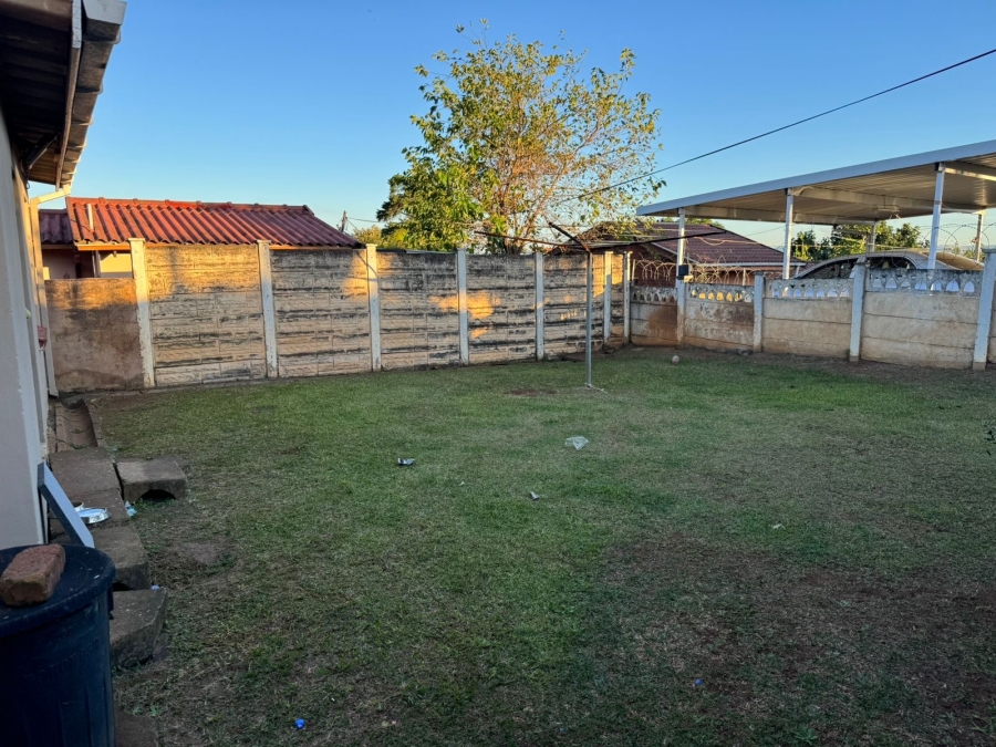 To Let 2 Bedroom Property for Rent in Northdale KwaZulu-Natal