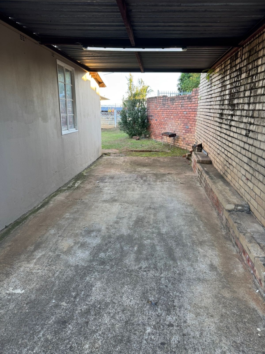 To Let 2 Bedroom Property for Rent in Northdale KwaZulu-Natal