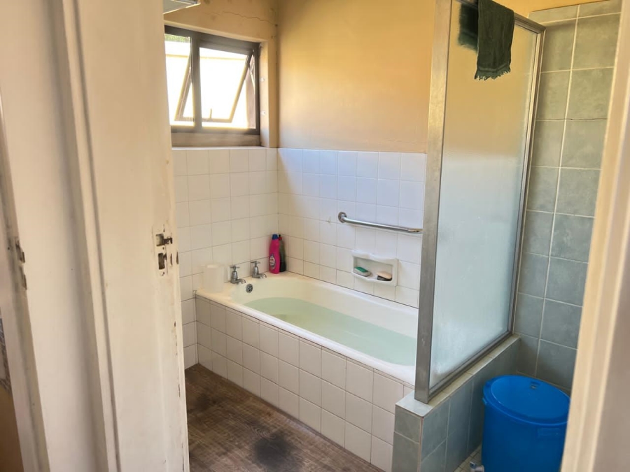 2 Bedroom Property for Sale in Pinetown KwaZulu-Natal