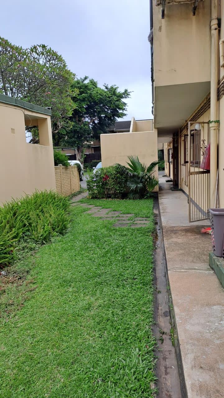 2 Bedroom Property for Sale in Pinetown KwaZulu-Natal