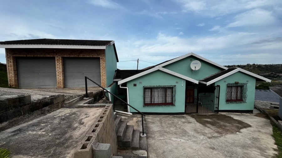 5 Bedroom Property for Sale in Umlazi BB KwaZulu-Natal