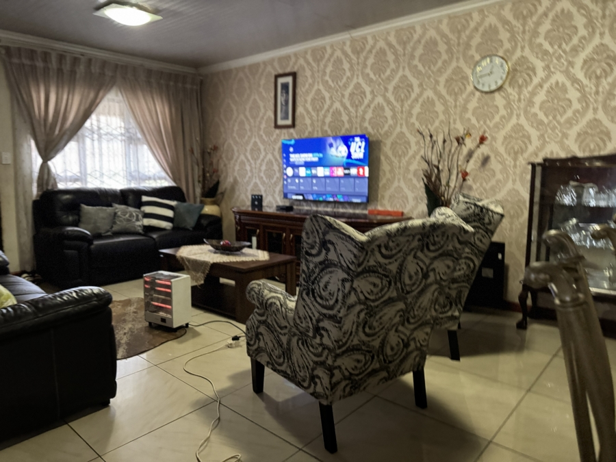 3 Bedroom Property for Sale in Mpophomeni KwaZulu-Natal