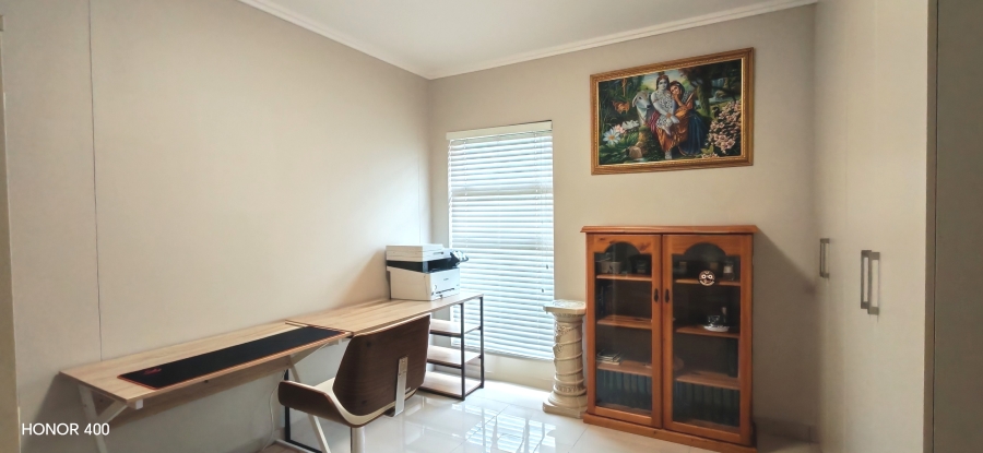 3 Bedroom Property for Sale in Umhlanga Ridge KwaZulu-Natal