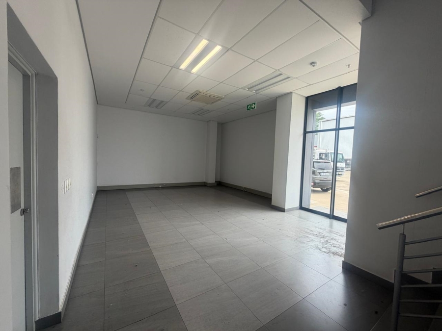 To Let Commercial Property for Rent in Broadlands KwaZulu-Natal