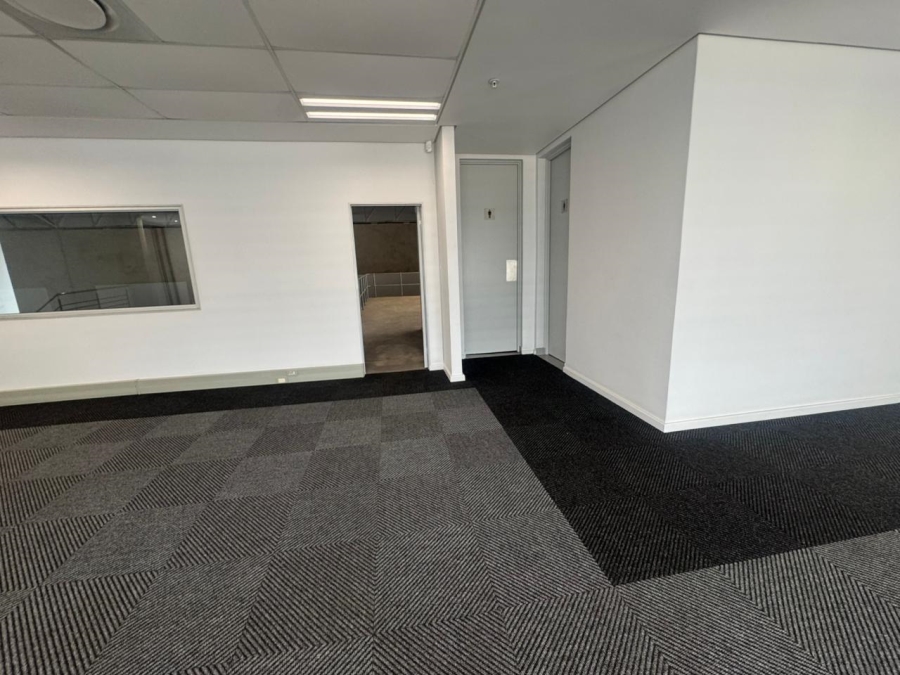 To Let Commercial Property for Rent in Broadlands KwaZulu-Natal