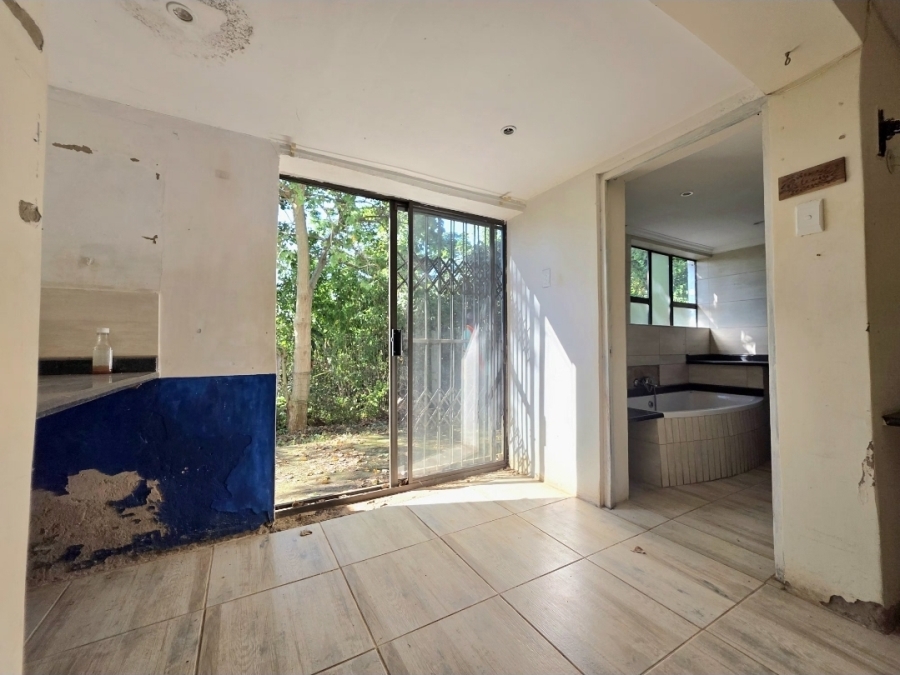 4 Bedroom Property for Sale in Warner Beach KwaZulu-Natal