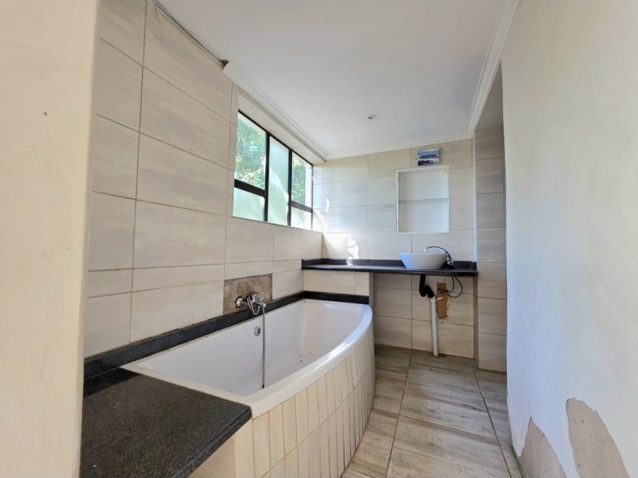 4 Bedroom Property for Sale in Warner Beach KwaZulu-Natal