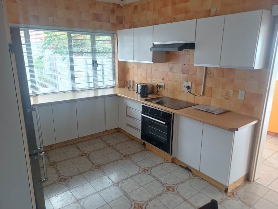 5 Bedroom Property for Sale in La Lucia KwaZulu-Natal