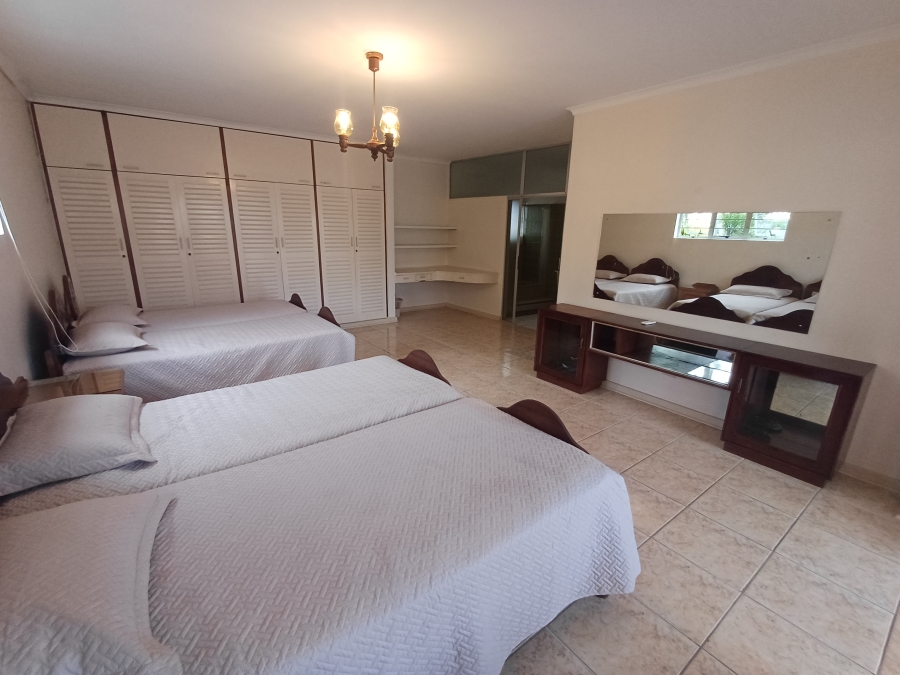 5 Bedroom Property for Sale in La Lucia KwaZulu-Natal