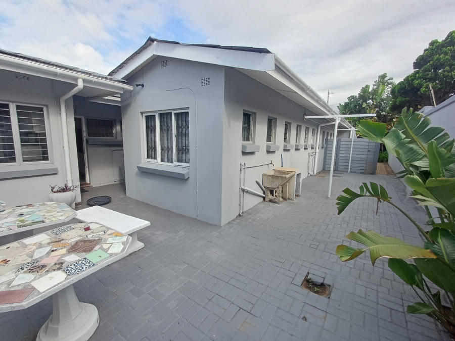 5 Bedroom Property for Sale in La Lucia KwaZulu-Natal