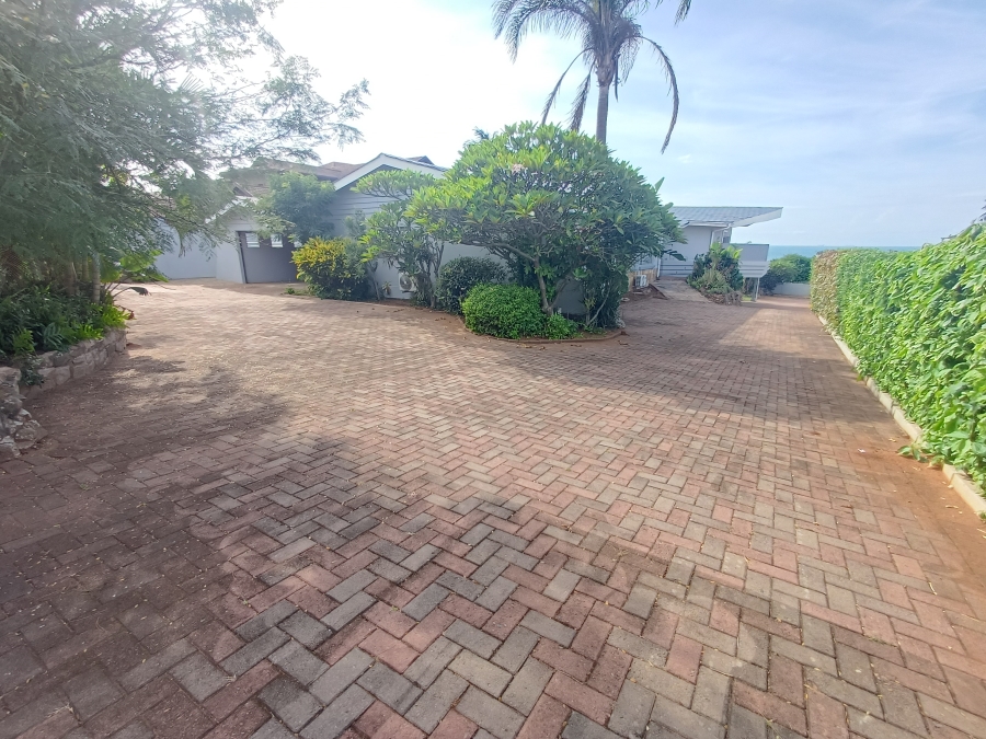 5 Bedroom Property for Sale in La Lucia KwaZulu-Natal