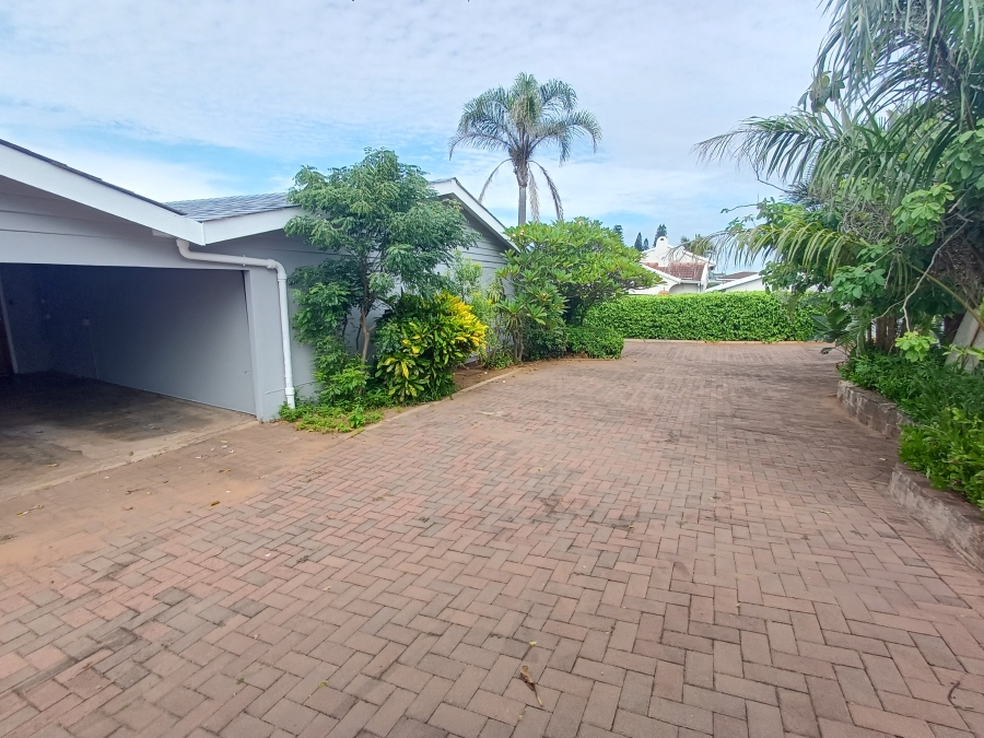 5 Bedroom Property for Sale in La Lucia KwaZulu-Natal