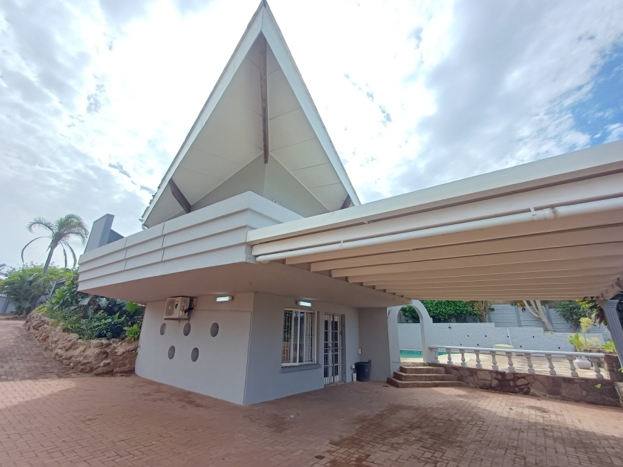 5 Bedroom Property for Sale in La Lucia KwaZulu-Natal