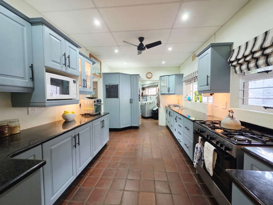 5 Bedroom Property for Sale in Fairview KwaZulu-Natal