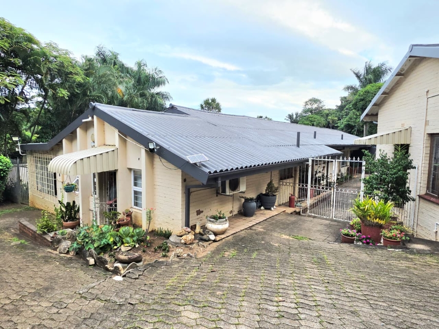 5 Bedroom Property for Sale in Fairview KwaZulu-Natal