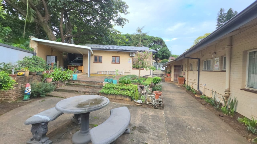 5 Bedroom Property for Sale in Fairview KwaZulu-Natal