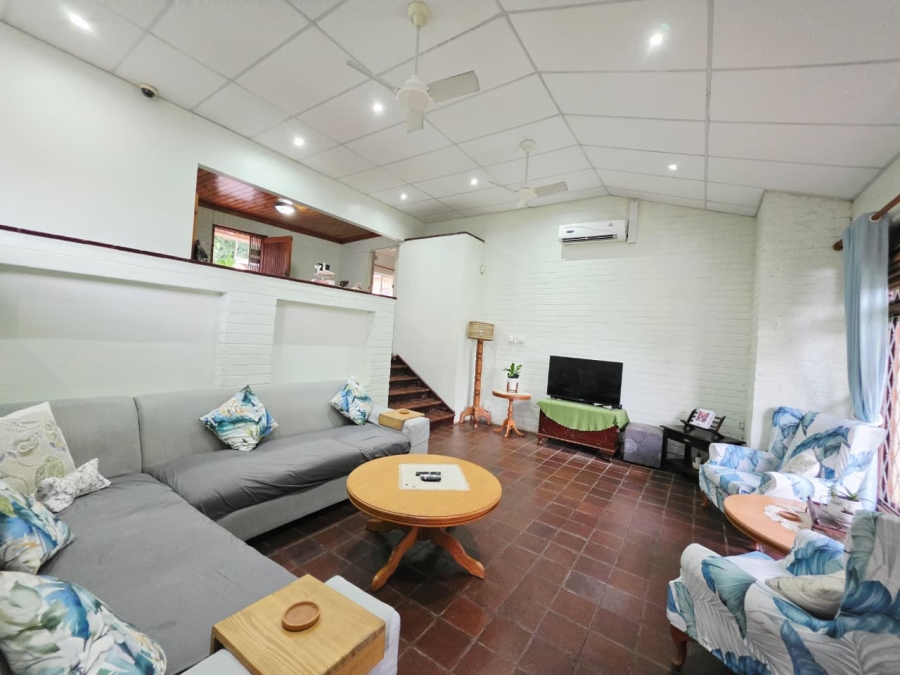 5 Bedroom Property for Sale in Fairview KwaZulu-Natal