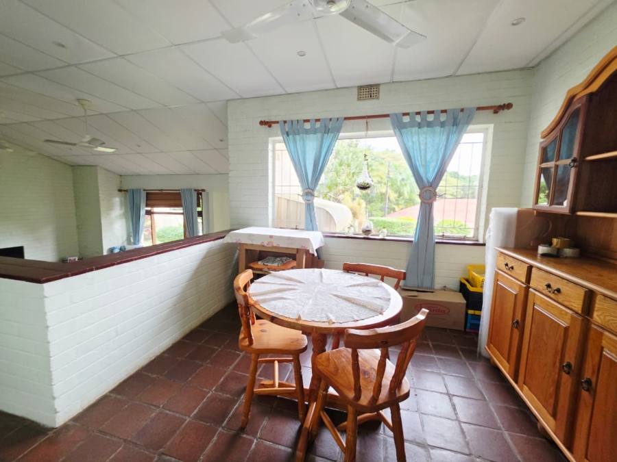 5 Bedroom Property for Sale in Fairview KwaZulu-Natal