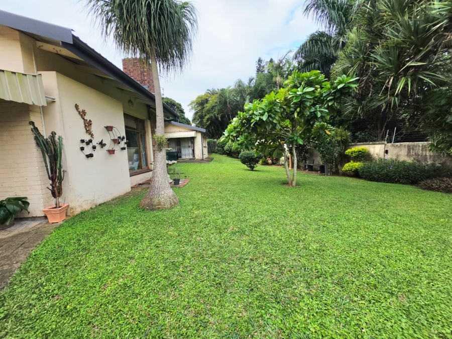 5 Bedroom Property for Sale in Fairview KwaZulu-Natal