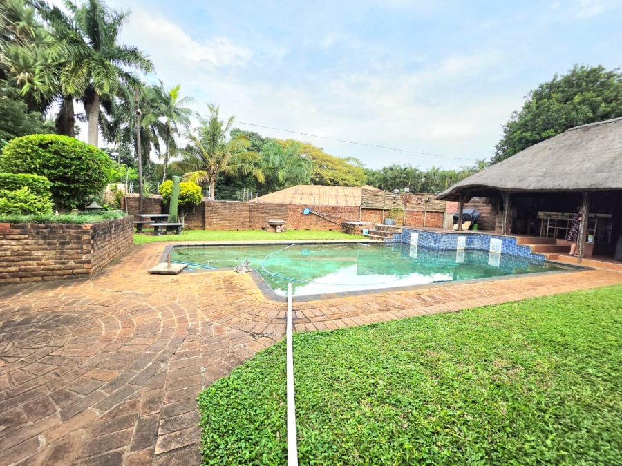 5 Bedroom Property for Sale in Fairview KwaZulu-Natal