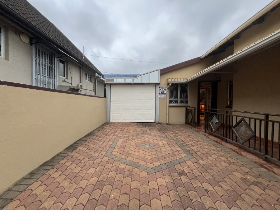 3 Bedroom Property for Sale in Southgate KwaZulu-Natal