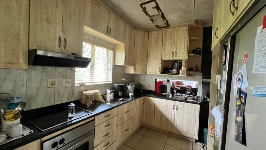 3 Bedroom Property for Sale in Grosvenor KwaZulu-Natal