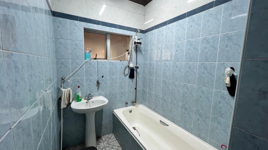 3 Bedroom Property for Sale in Grosvenor KwaZulu-Natal