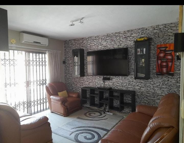 3 Bedroom Property for Sale in Gandhinagar KwaZulu-Natal