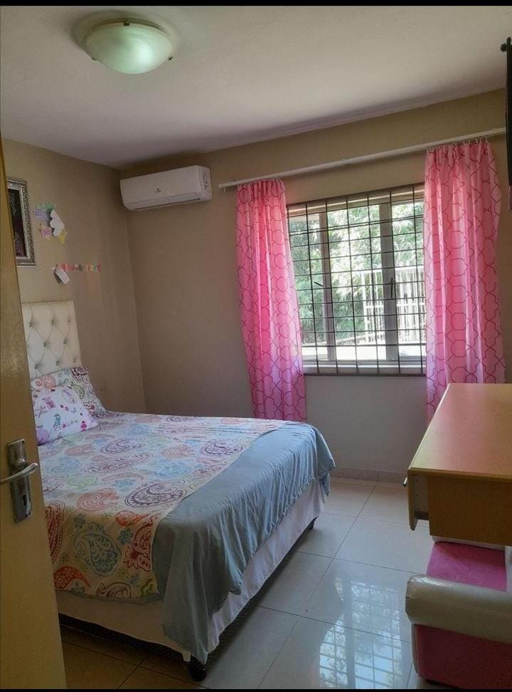 3 Bedroom Property for Sale in Gandhinagar KwaZulu-Natal