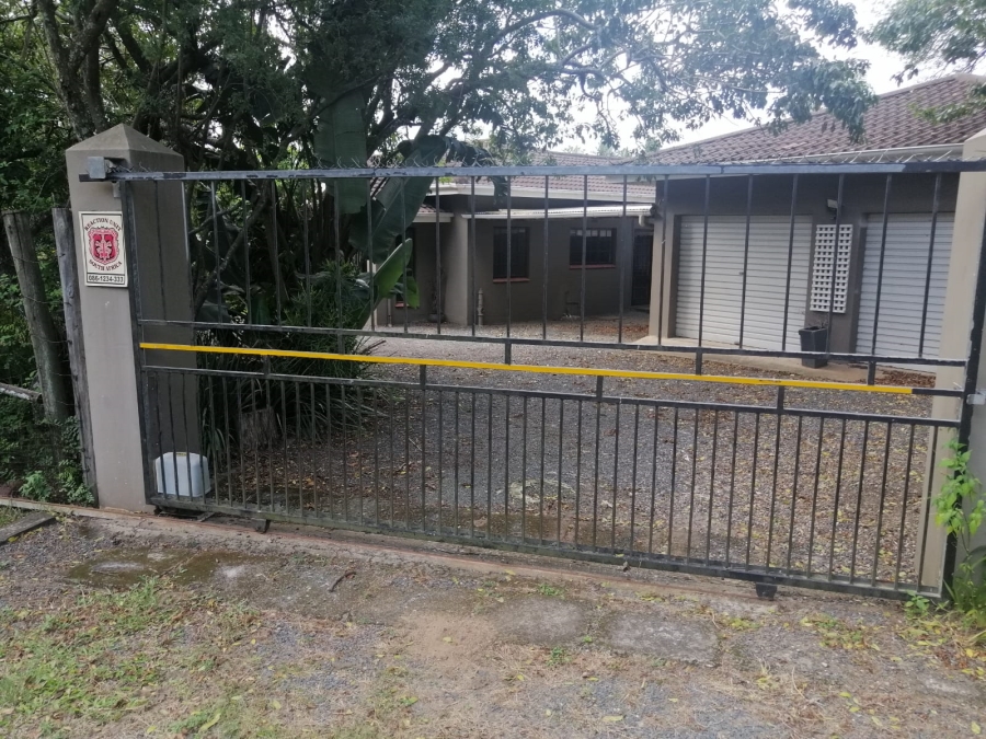 3 Bedroom Property for Sale in Mount Moreland KwaZulu-Natal