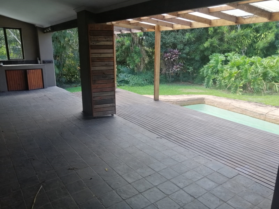 3 Bedroom Property for Sale in Mount Moreland KwaZulu-Natal