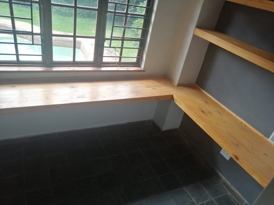 To Let 3 Bedroom Property for Rent in Mount Moreland KwaZulu-Natal