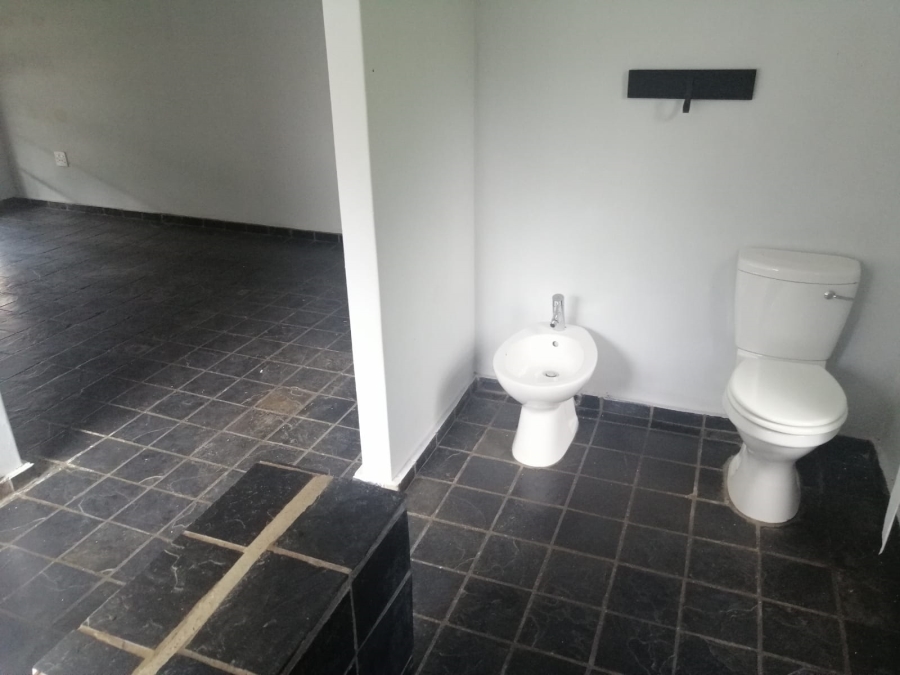 To Let 3 Bedroom Property for Rent in Mount Moreland KwaZulu-Natal