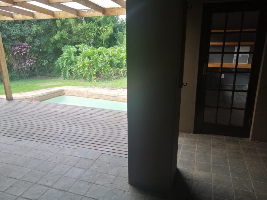To Let 3 Bedroom Property for Rent in Mount Moreland KwaZulu-Natal
