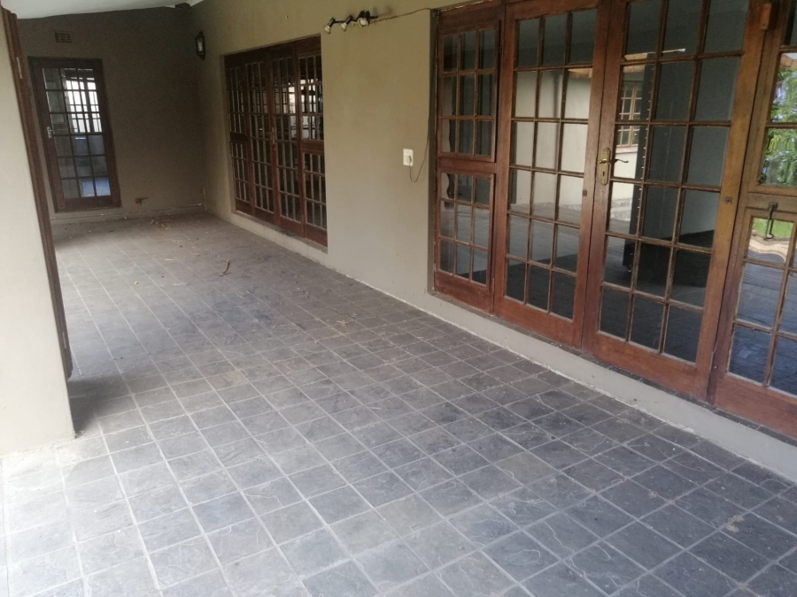 To Let 3 Bedroom Property for Rent in Mount Moreland KwaZulu-Natal