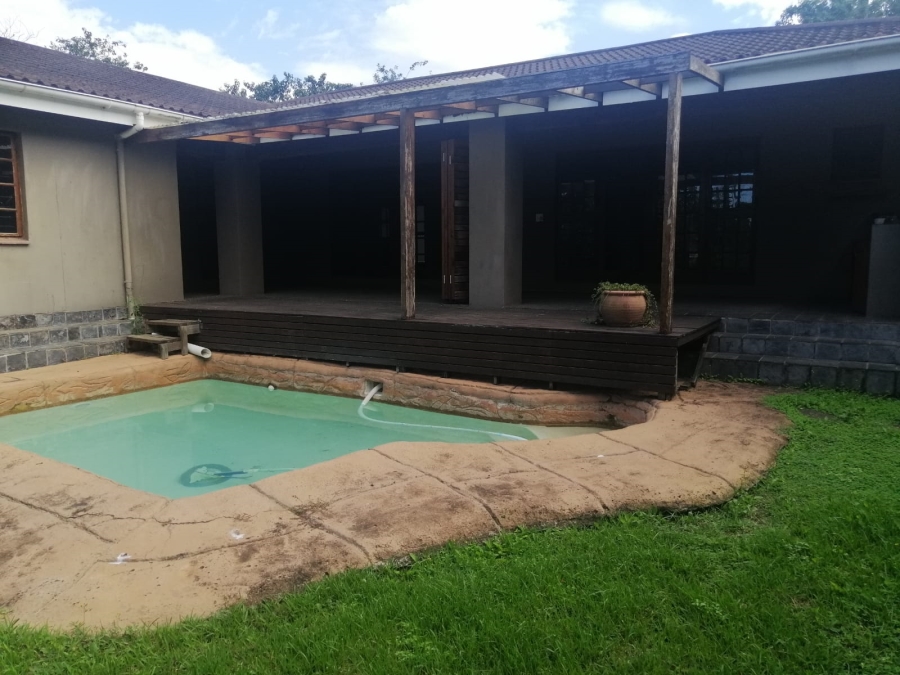 To Let 3 Bedroom Property for Rent in Mount Moreland KwaZulu-Natal