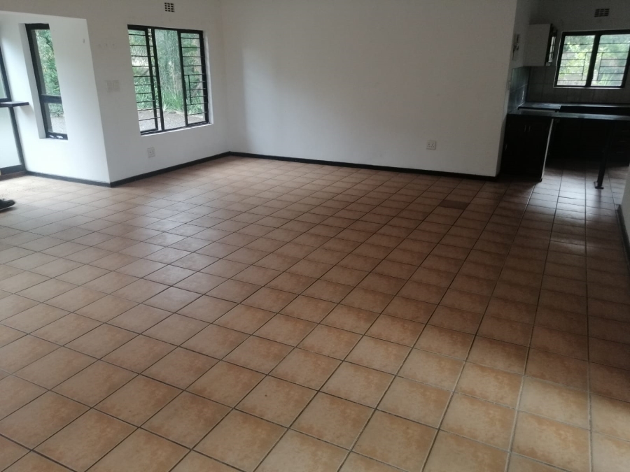 3 Bedroom Property for Sale in Mount Moreland KwaZulu-Natal