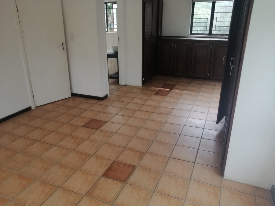 3 Bedroom Property for Sale in Mount Moreland KwaZulu-Natal