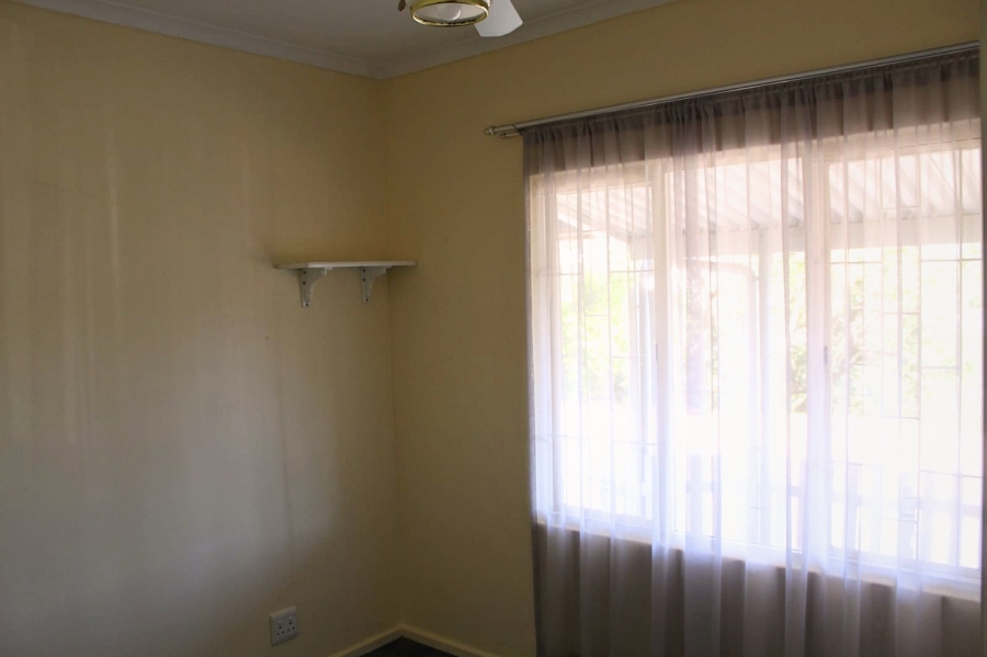 To Let 2 Bedroom Property for Rent in Escombe KwaZulu-Natal