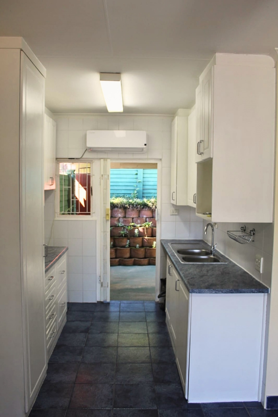 To Let 2 Bedroom Property for Rent in Escombe KwaZulu-Natal