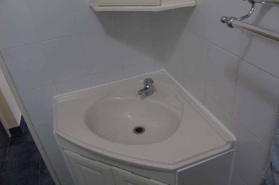 To Let 2 Bedroom Property for Rent in Escombe KwaZulu-Natal