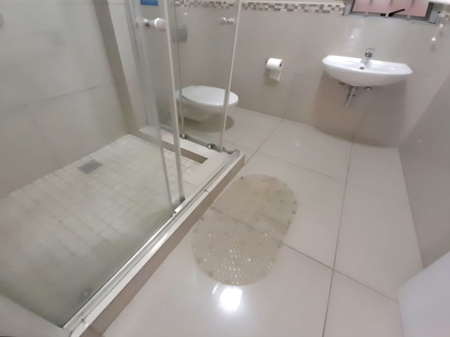 2 Bedroom Property for Sale in Umhlanga Ridge KwaZulu-Natal